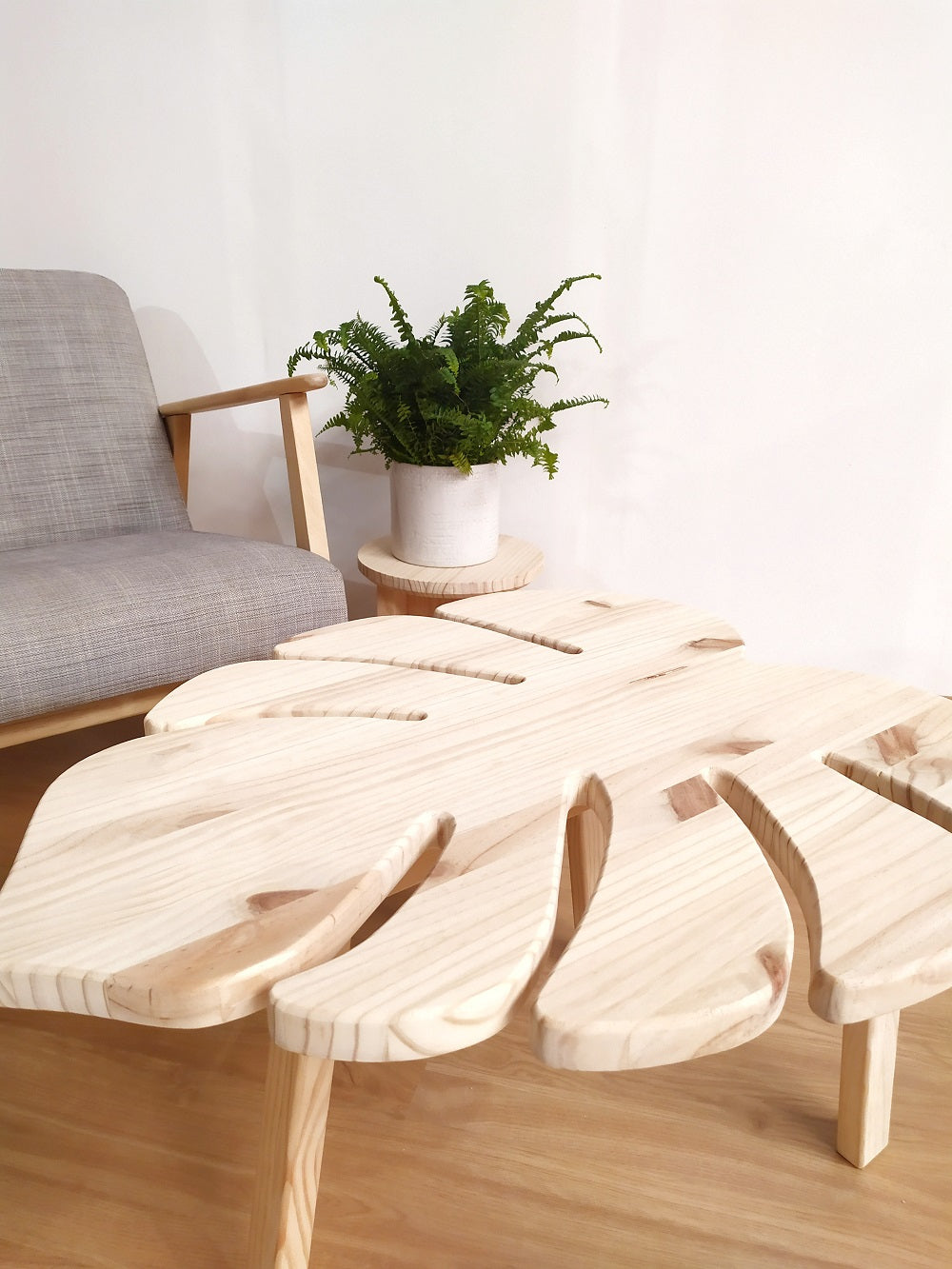 mesa centro monstera