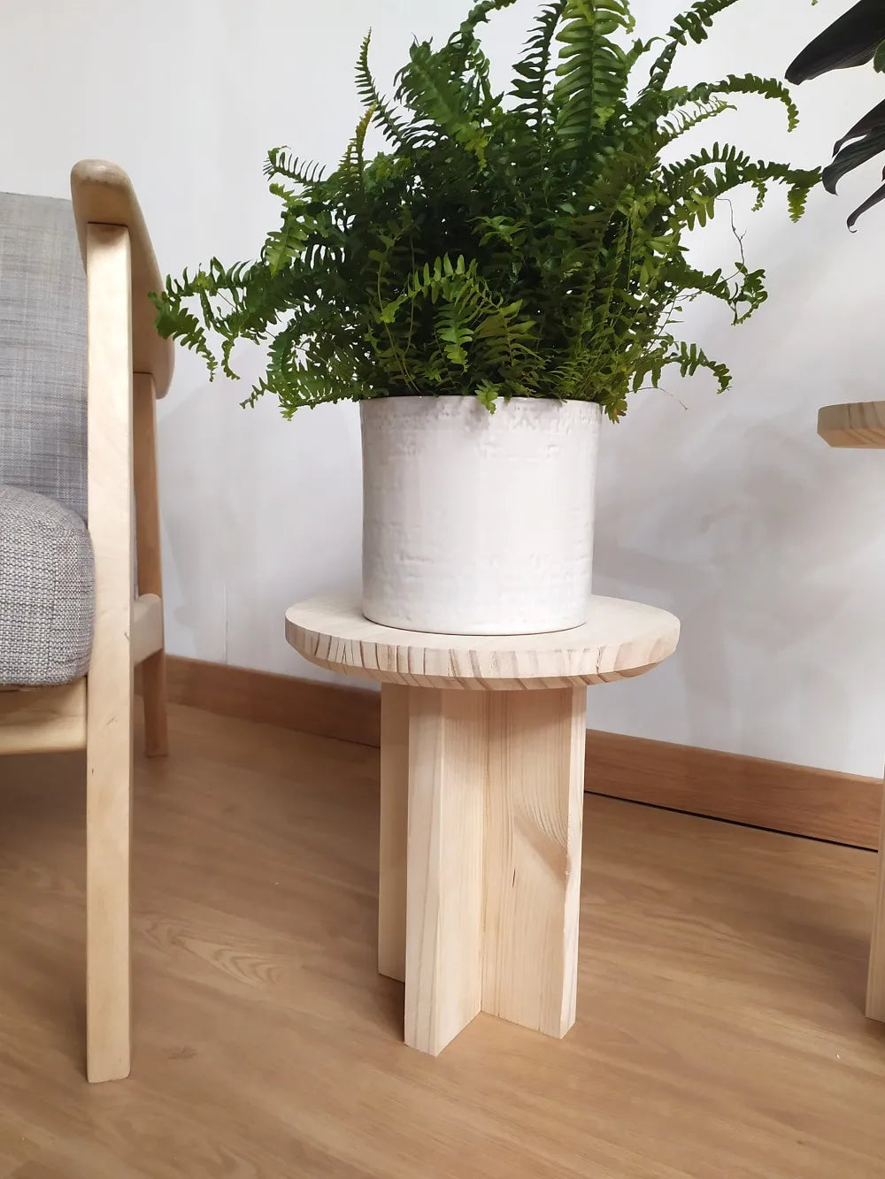 Soporte para macetas – Cross