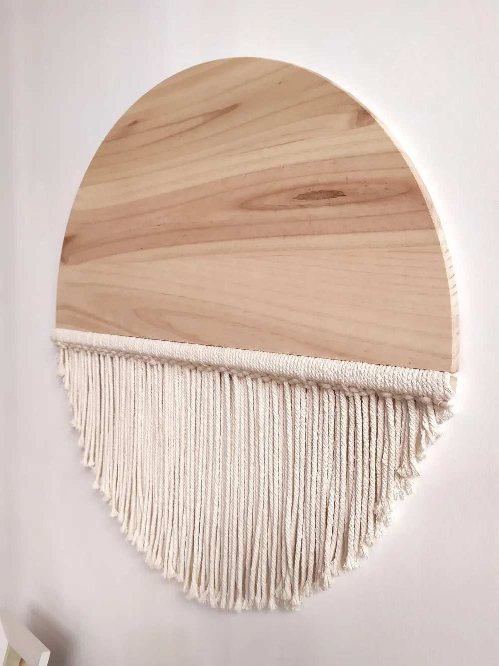 Circulo de madera y macramé - Suave