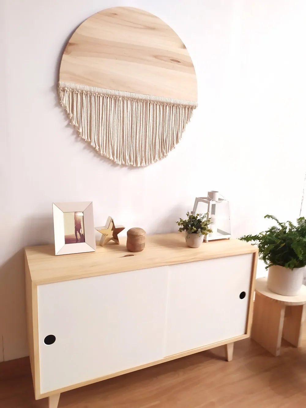 Circulo de madera y macramé - Suave