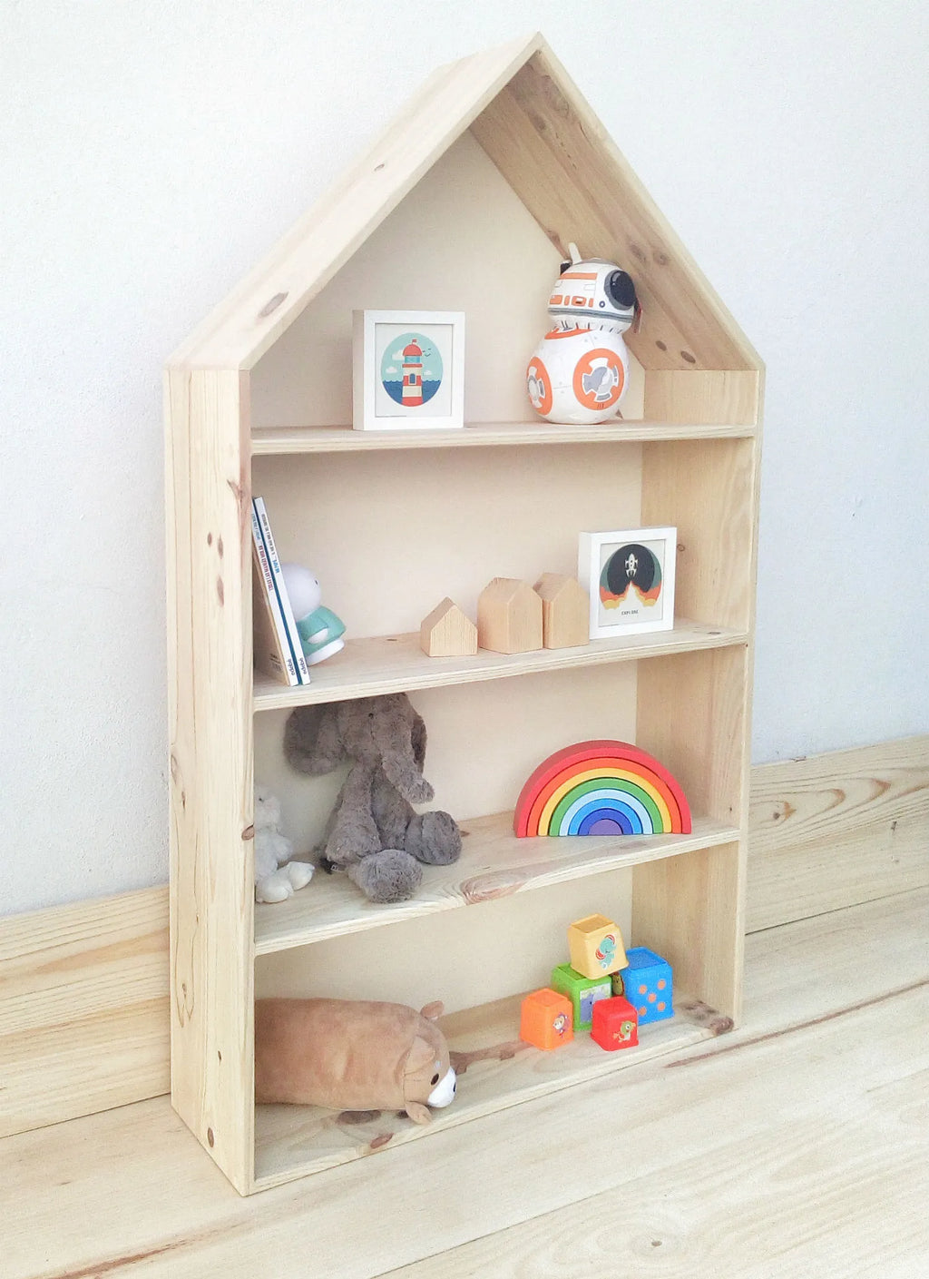 Estanteria casita Montessori